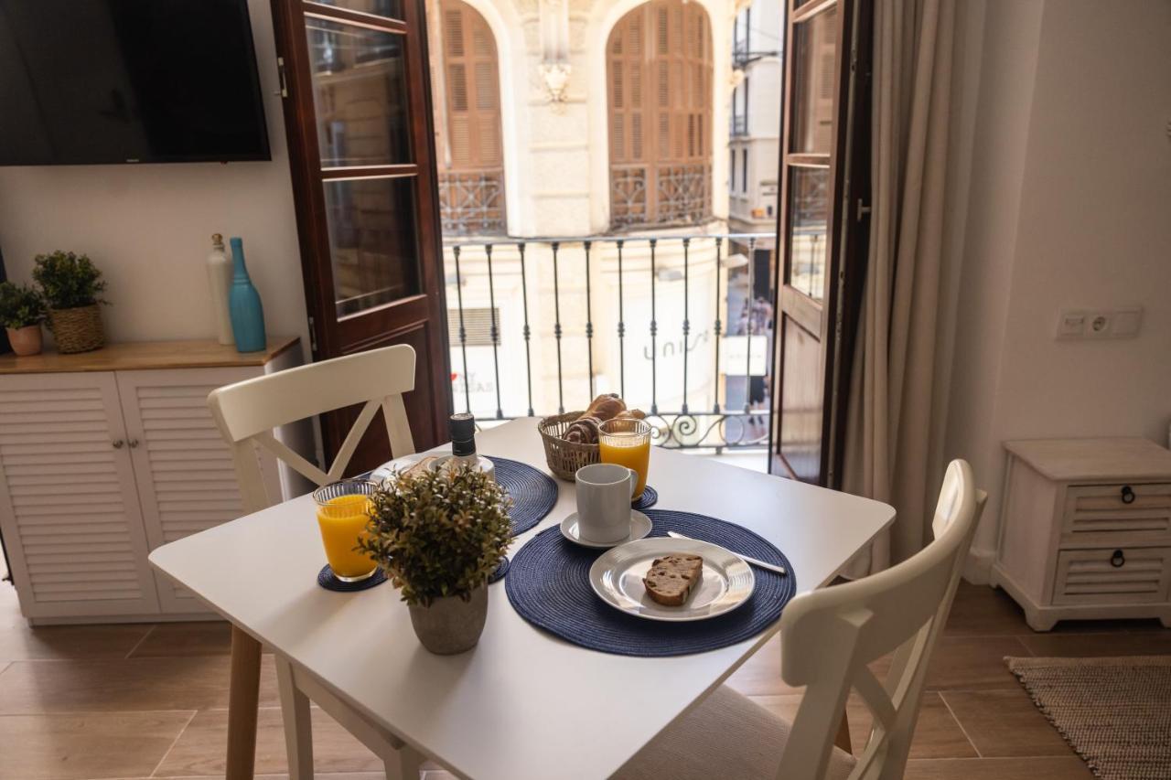 Apartamento Especeria Blue By #Cuatrocallesflats Málaga Exterior foto
